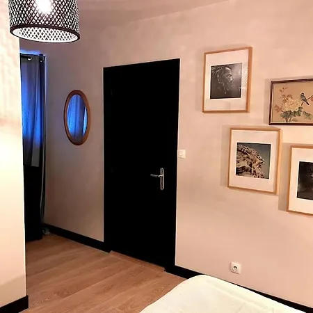 Le Hameau : Calme Et Elegant 2 Pieces Lejlighed